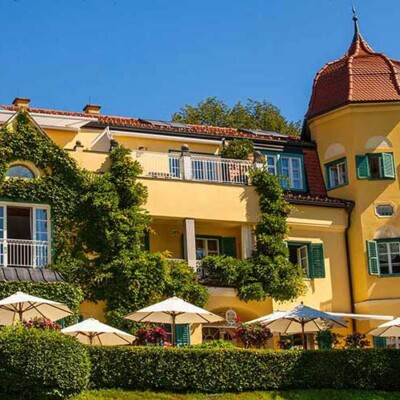 Unterkunft Hotel Schloss